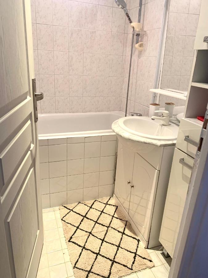 Little Champs-Elysees Apartment Drancy Luaran gambar